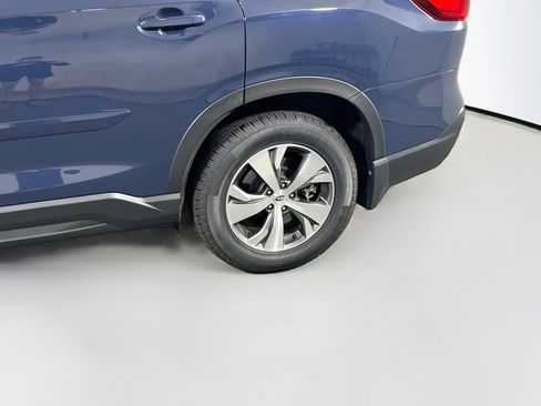 Used 2023 Subaru Ascent Premium w/ Convenience Package AWD/4WD image 30