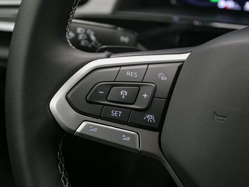 New 2026 Volkswagen Atlas Cross Sport SE AWD/4WD image 22
