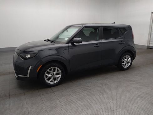 Used 2024 Kia Soul LX w/ Option Group 015 image 2