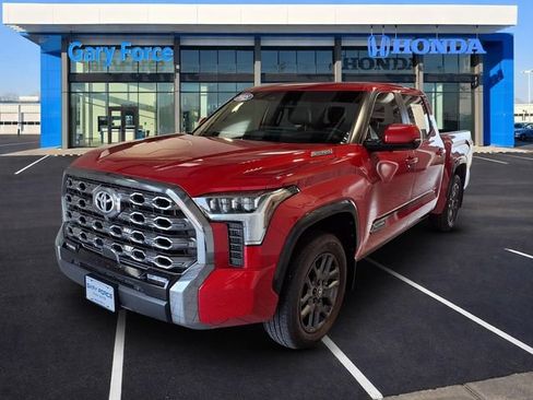 Used 2025 Toyota Tundra Platinum AWD/4WD image 4