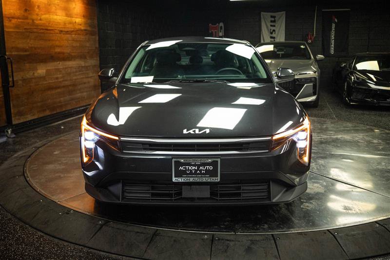 Used 2025 Kia K4 FWD image 4