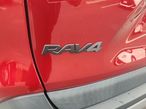 Certified 2019 Toyota RAV4 Adventure w/ All Weather Liner Package AWD/4WD image 29