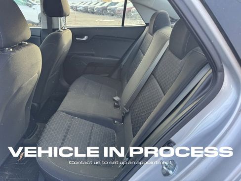 Used 2021 Kia Rio LX image 9