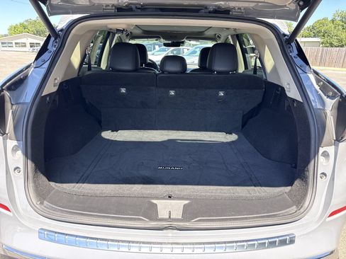 Used 2024 Nissan Murano SL FWD image 32