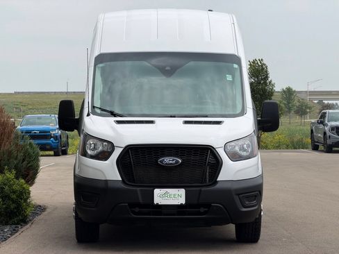 Used 2025 Ford Transit 250 148 High Roof AWD image 6