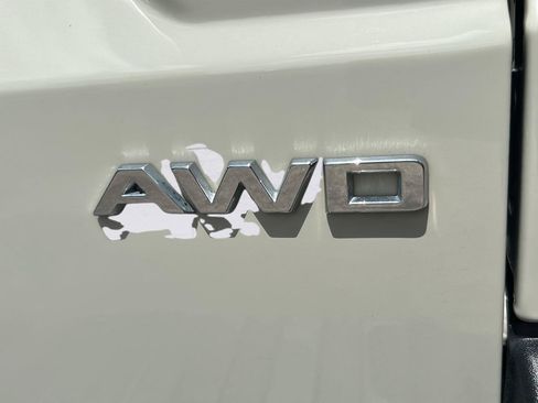 Certified 2024 Ford Maverick XLT w/ Equipment Group 300A Standard AWD/4WD image 31