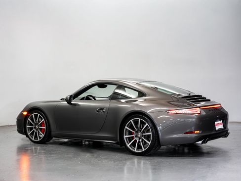 Used 2013 Porsche 911 Carrera 4S AWD/4WD image 8