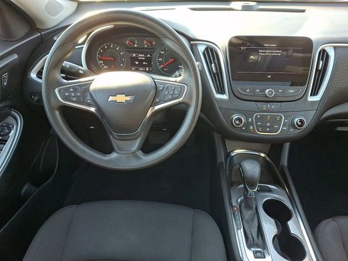 Used 2023 Chevrolet Malibu LT image 20