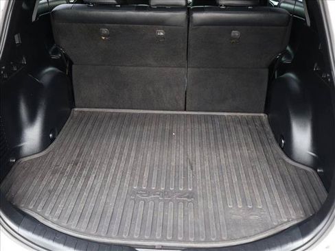 Used 2018 Toyota RAV4 SE w/ Power Extra Value Package AWD/4WD image 6