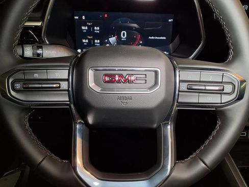 New 2026 GMC Canyon Elevation w/ Convenience Package RWD image 20