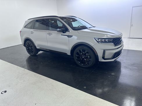Used 2023 Kia Sorento SX FWD image 27