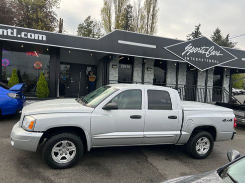 Used 2006 Dodge Dakota SLT w/ Sport Appearance Group image 9