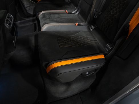 Used 2024 Lamborghini Urus Performante AWD/4WD image 84