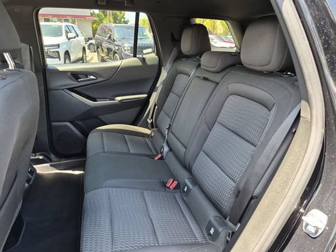 Used 2025 Chevrolet Equinox LT AWD/4WD image 28