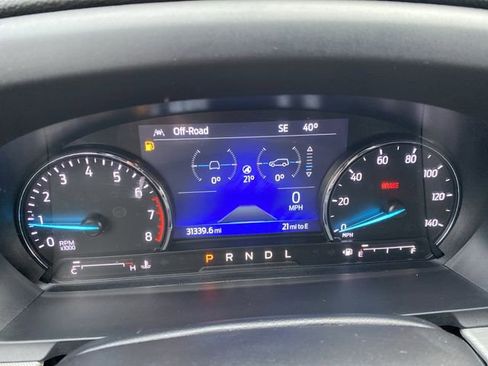 Certified 2022 Ford Explorer XLT w/ Equipment Group 202A image 17