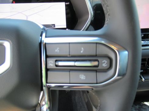 New 2026 GMC Canyon Elevation w/ Convenience Package RWD image 22