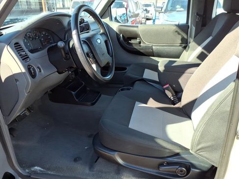 Used 2011 Ford Ranger XLT image 7
