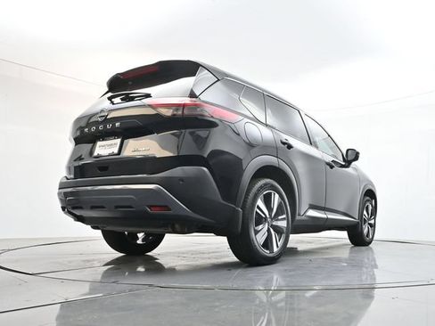 Used 2023 Nissan Rogue SL AWD/4WD image 32