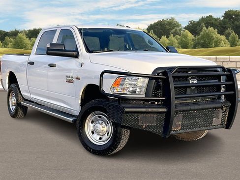 Used 2017 RAM 2500 Tradesman w/ Popular Equipment Group image 2