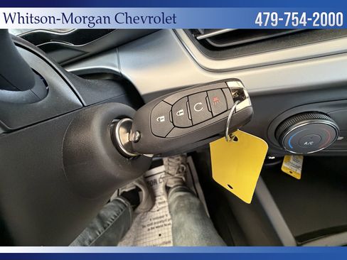 New 2026 Chevrolet Trax LS w/ LS Convenience Package FWD image 19
