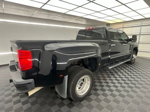 Used 2016 GMC Sierra 3500 Denali w/ Duramax Plus Package AWD/4WD image 20