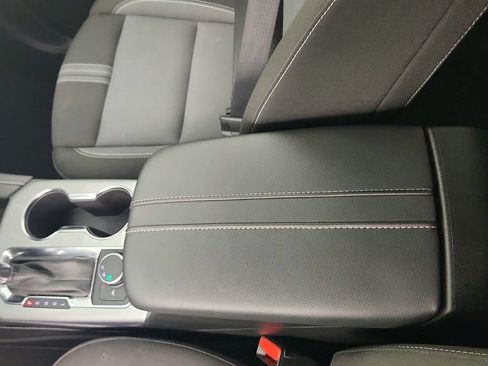 Certified 2025 Chevrolet Blazer LT FWD image 17