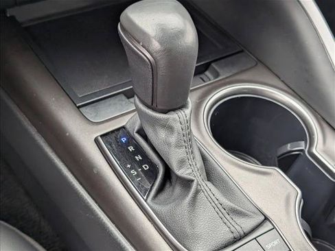 Used 2024 Toyota Camry SE w/ Cold Weather Package AWD/4WD image 12