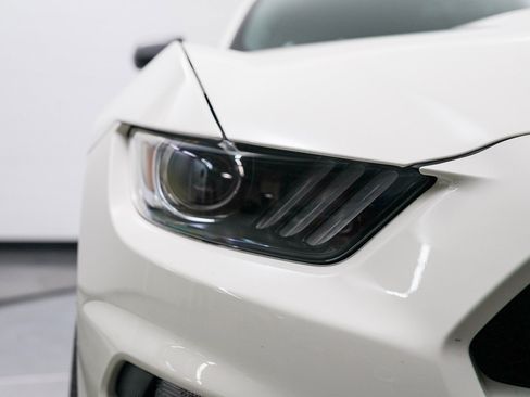 Used 2020 Ford Mustang Shelby GT350 w/ Technology Package image 13