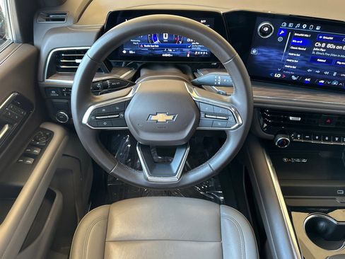 Certified 2025 Chevrolet Tahoe LT RWD image 15