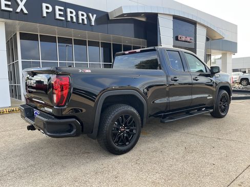 New 2026 GMC Sierra 1500 Elevation image 3