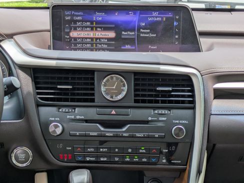 Used 2019 Lexus RX 350 FWD image 17