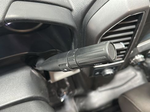 Used 2020 Ford F150 XLT image 15