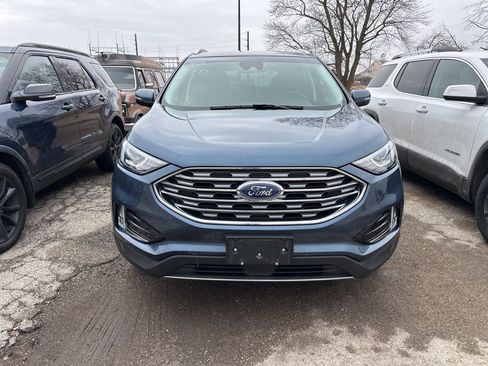 Used 2019 Ford Edge Titanium w/ Cold Weather Package image 15
