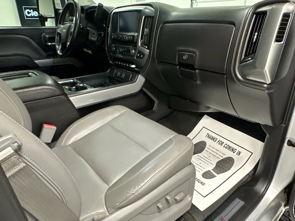 Used 2016 Chevrolet Silverado 2500 LTZ w/ Duramax Plus Package AWD/4WD image 53