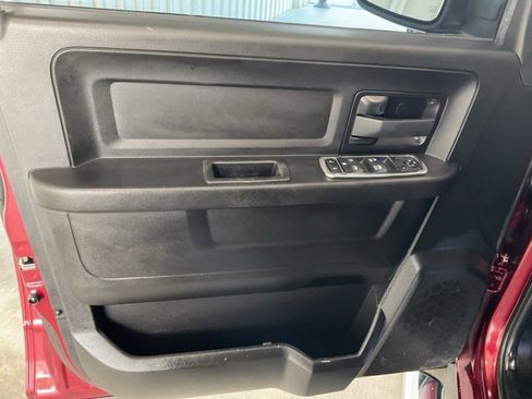 Used 2019 RAM 1500 Express w/ Express Value Package image 5