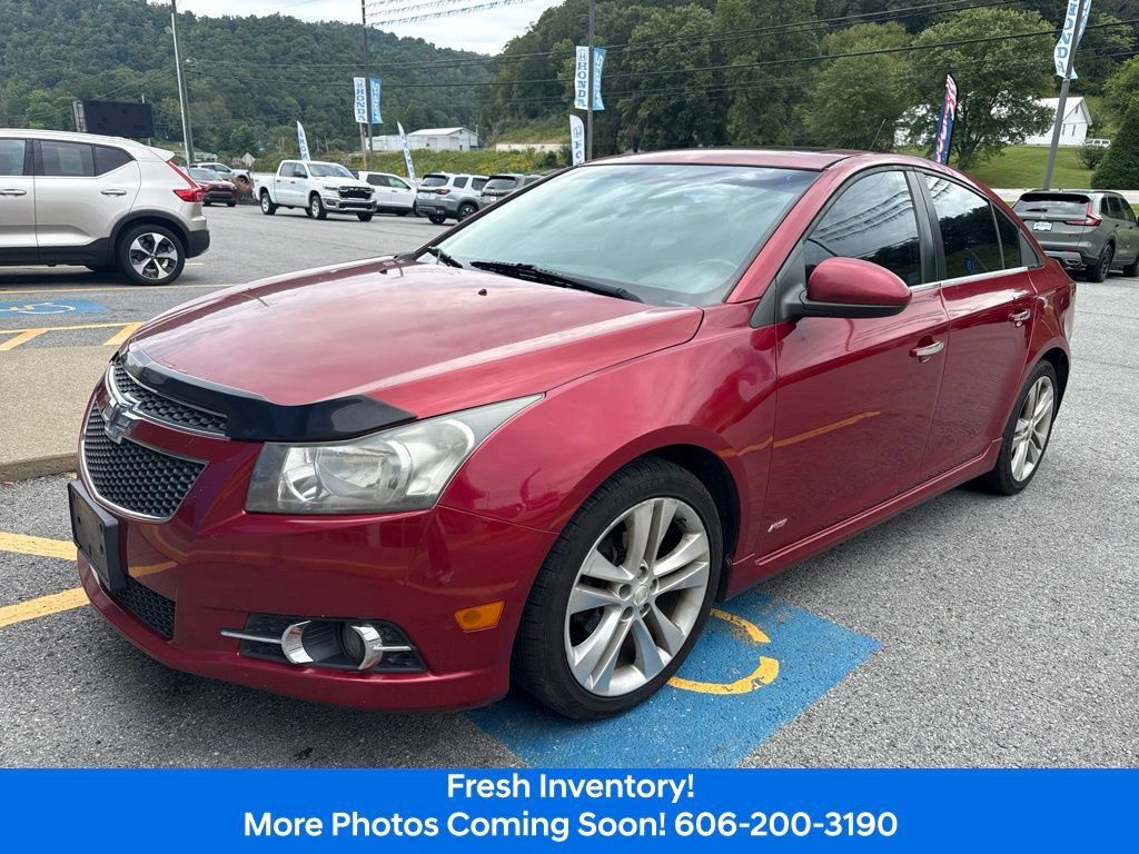 Used 2014 Chevrolet Cruze LTZ w/ RS Package FWD image 10