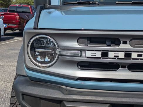 Used 2023 Ford Bronco 4-Door AWD/4WD image 11