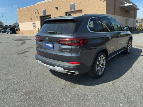 Used 2021 BMW X5 xDrive40i w/ Convenience Package image 2