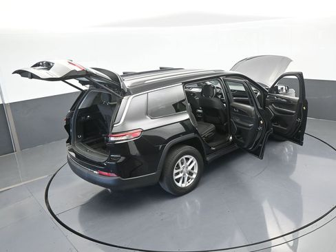 Used 2021 Jeep Grand Cherokee L Laredo w/ Luxury Tech Group I image 70