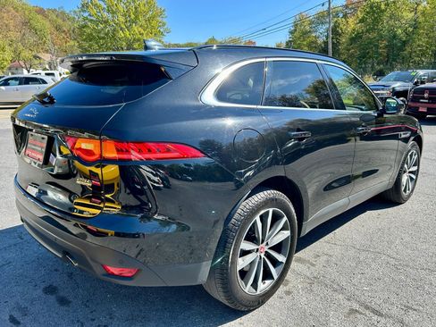 Used 2020 Jaguar F-PACE Prestige image 8
