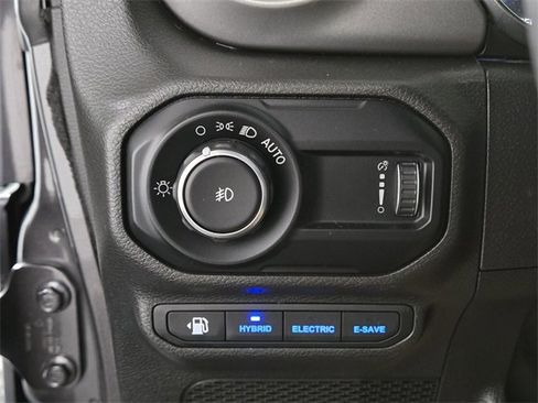 Used 2023 Jeep Wrangler Unlimited Rubicon 4xe image 29