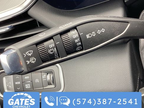 Used 2025 Buick Enclave Avenir w/ Super Cruise Package AWD/4WD image 34