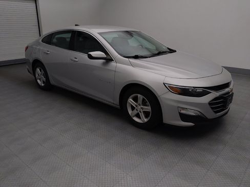 Used 2022 Chevrolet Malibu LS w/ Driver Confidence Package II FWD image 11