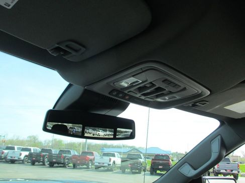 Used 2024 GMC Sierra 1500 Denali image 32