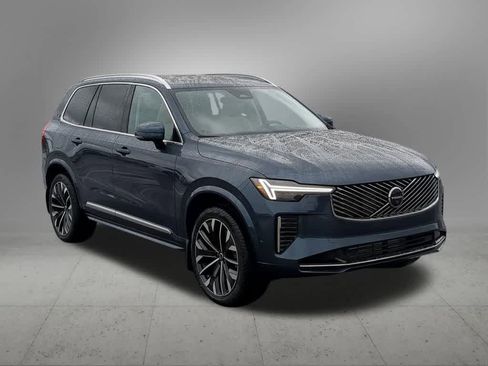 New 2026 Volvo XC90 T8 Ultra w/ Protection Package Premier image 8