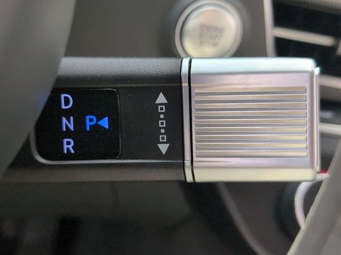 Used 2025 Hyundai Sonata SEL FWD image 19