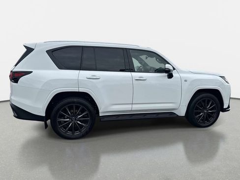 Used 2025 Lexus LX 700h F Sport AWD/4WD image 8