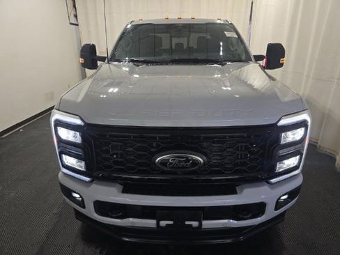 Used 2025 Ford F250 Lariat w/ Lariat Ultimate Package image 14