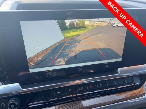 Certified 2024 Chevrolet Silverado 1500 LT Trail Boss w/ Convenience Package II image 3