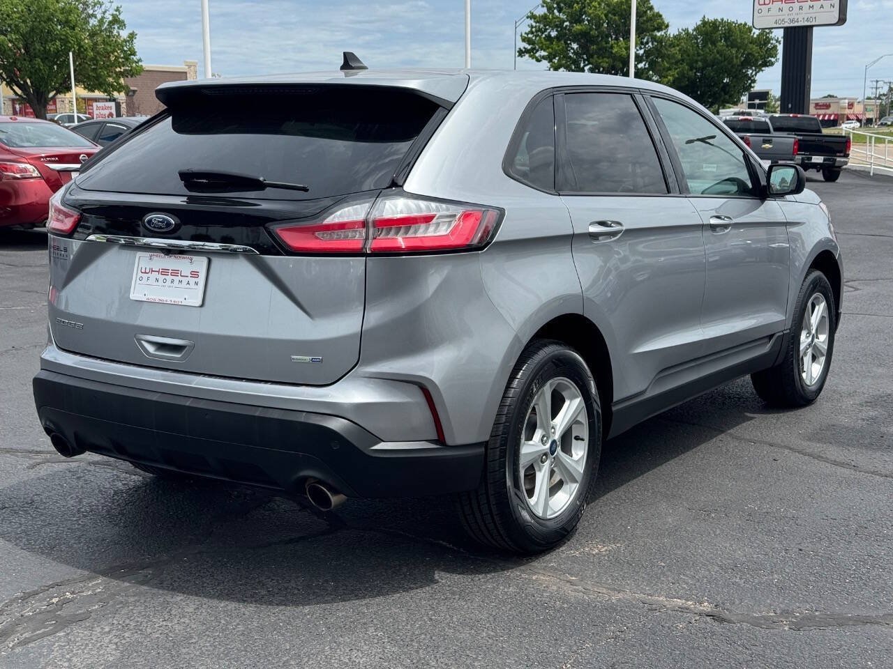 Used 2020 Ford Edge SE AWD/4WD image 5